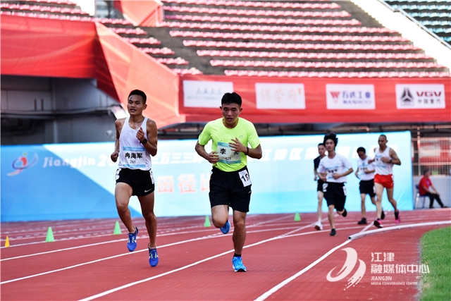 区四运会男子5000米长跑决赛落幕 3组别冠军均破区记录